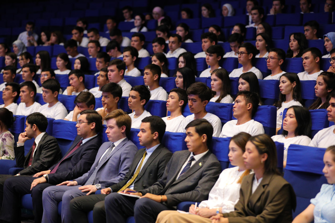 Tajribali yoshlarga orgatadi