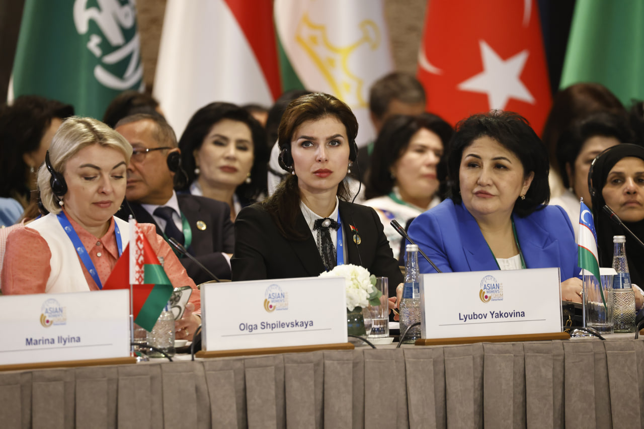 Yalangoch Mariya Skornitskaya porno Sex with Masha ni onlayn tomosha qiling