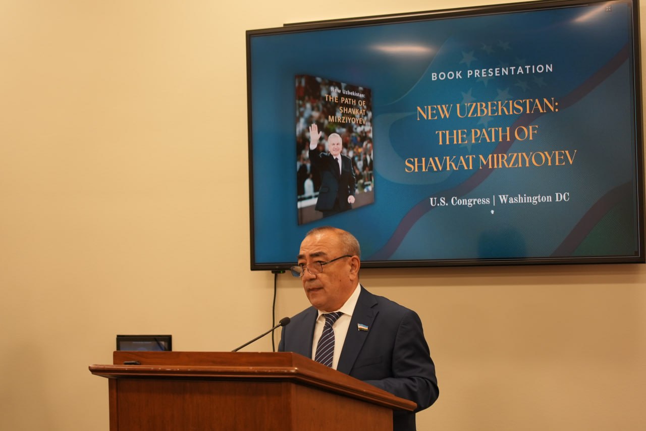 Аяғы жоқ порно балапан Минет порно онлайн дәретханада