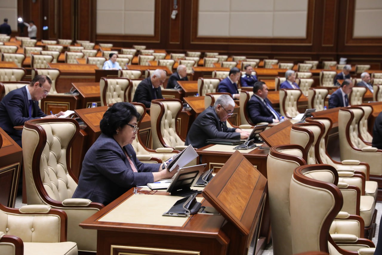 Сенат работа. Сенат. Oliy majlis senati. Сенат работа. Сенат работа.